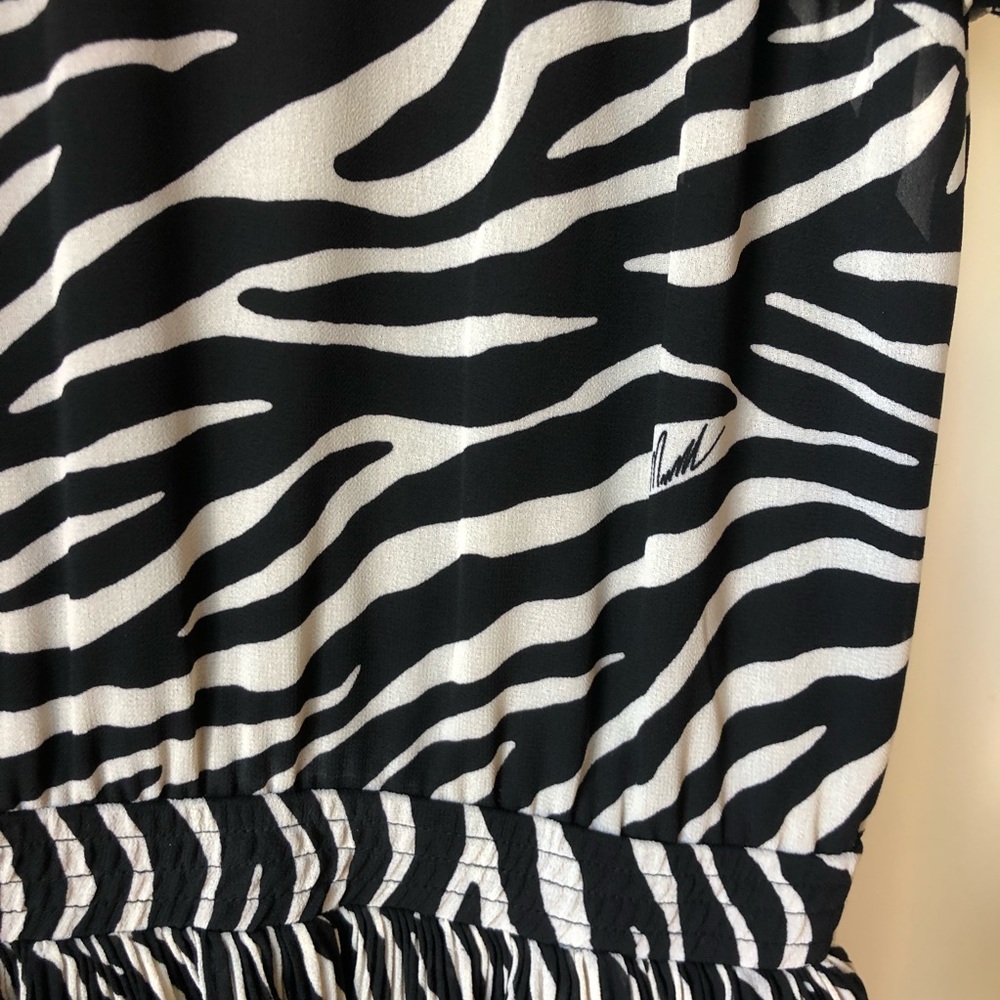 Michael Kors Tiger-Print Georgette Tiered Dress - Picture 8 of 9